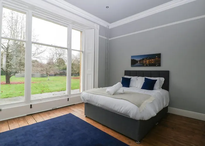 Frenchay Park House Bristol