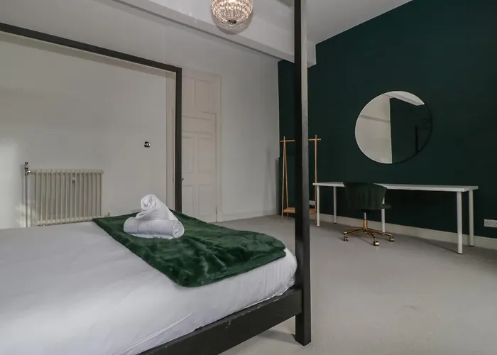 Frenchay Park House Holiday home