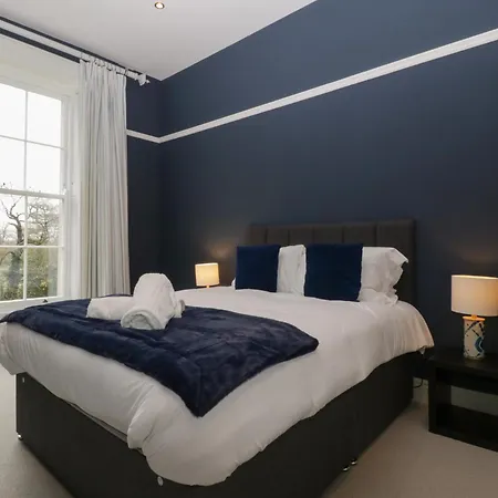 Frenchay Park House * 布里斯托