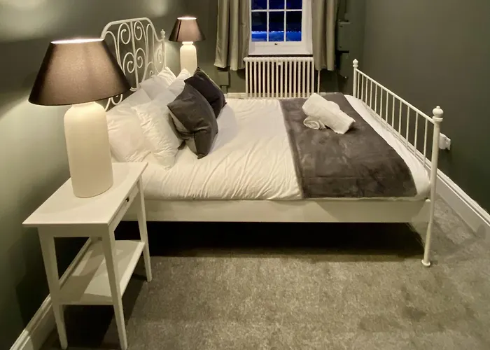 Frenchay Park House 度假居 *